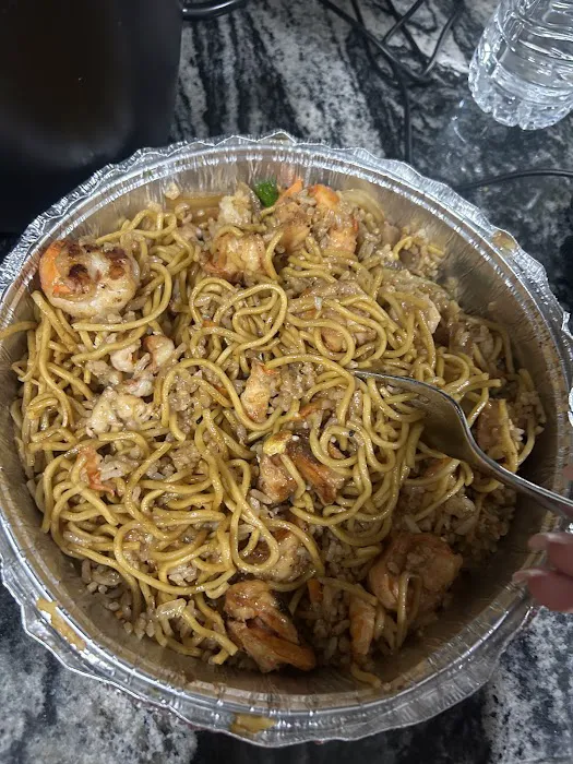 Banzai Sushi & Hibachi Restaurant Picture 10