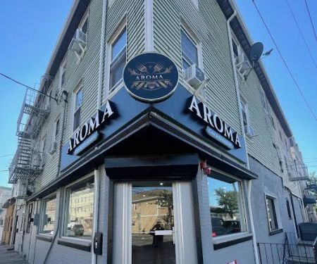 Aroma Cafe & Restaurant