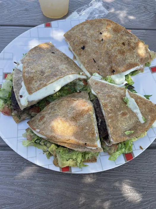 EL RANCHO FOOD TRUCK Picture 3