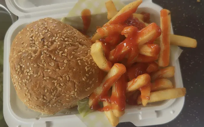 Luna Bella mediterranean food ( HALAL) Picture 6