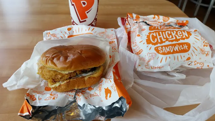 Popeyes Louisiana Kitchen Picture 3