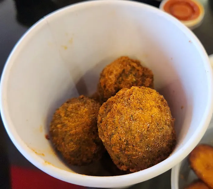 Juicy Platters - Harrison Picture 9