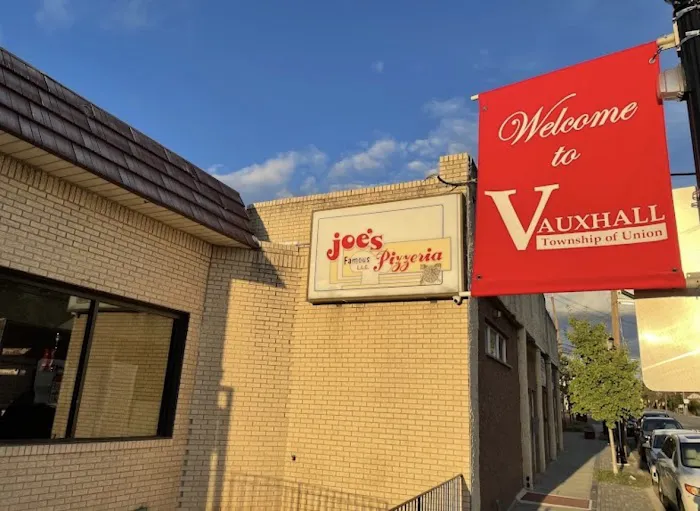 Joe’s Famous Pizza Picture 1