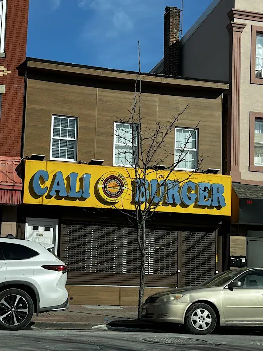 Cali Burger Picture 2