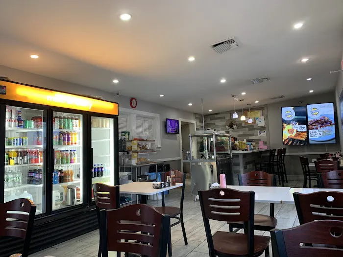 Division St Diner and Mexican Touch Picture 5