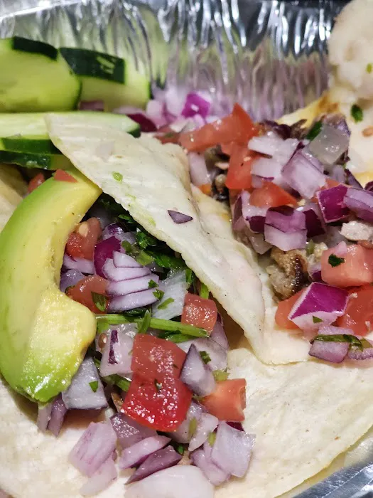 Division St Diner and Mexican Touch Picture 10