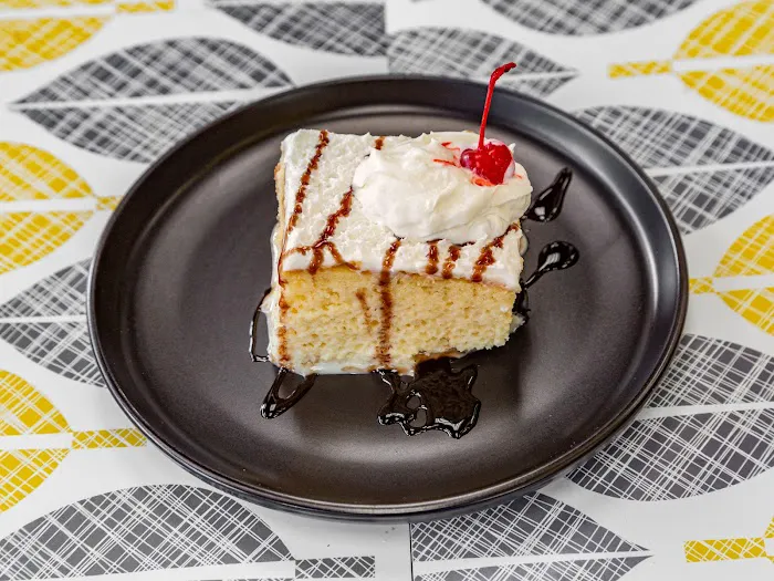 Punto Latino Restaurant Picture 5