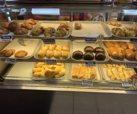 Oh! Que Bueno! Colombian Restaurant & Bakery