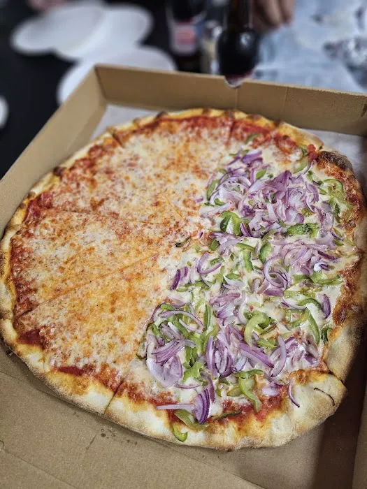 The Original Primo Pizza Picture 8