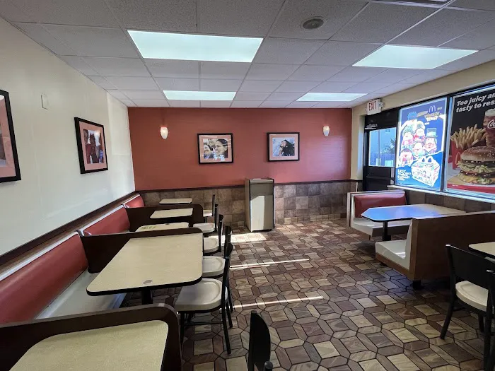 McDonald's Picture 4