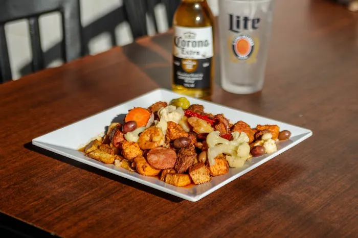 Stephanie's Barbecue Picture 4