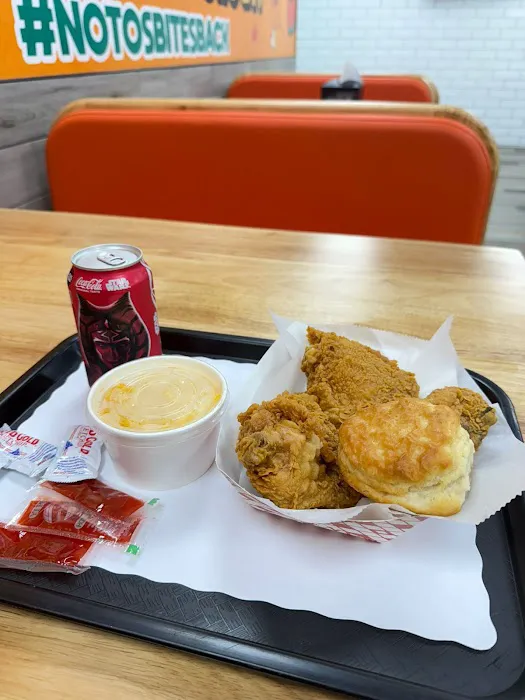 Notos chicken and pizza Picture 9