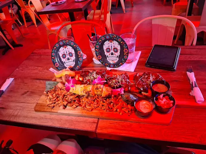 El Nacho’s Cantina Mexican Restaurant and Bar Picture 6