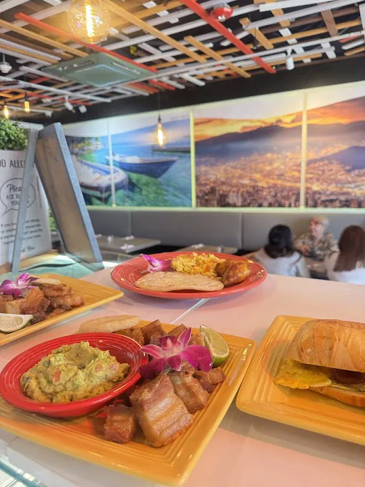 Cafelombia Bakery & Restaurant Picture 10