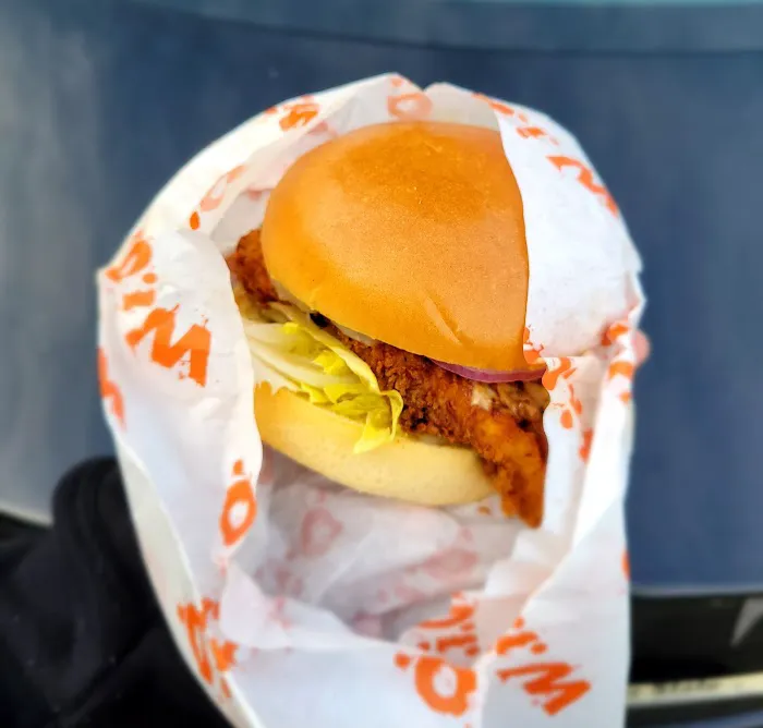 Wing It On! Picture 4