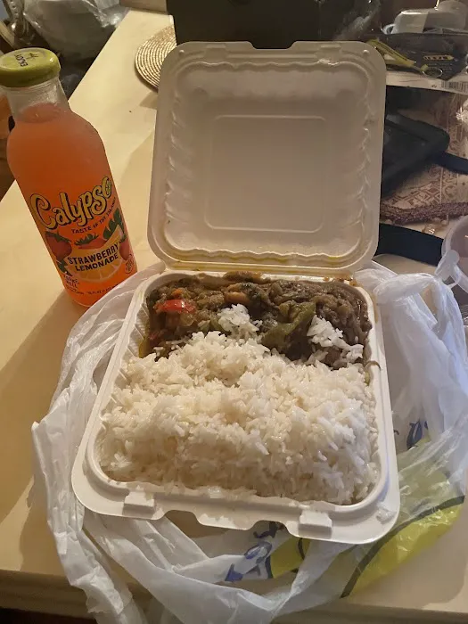 Kinanm Restaurant & Bakery Picture 5