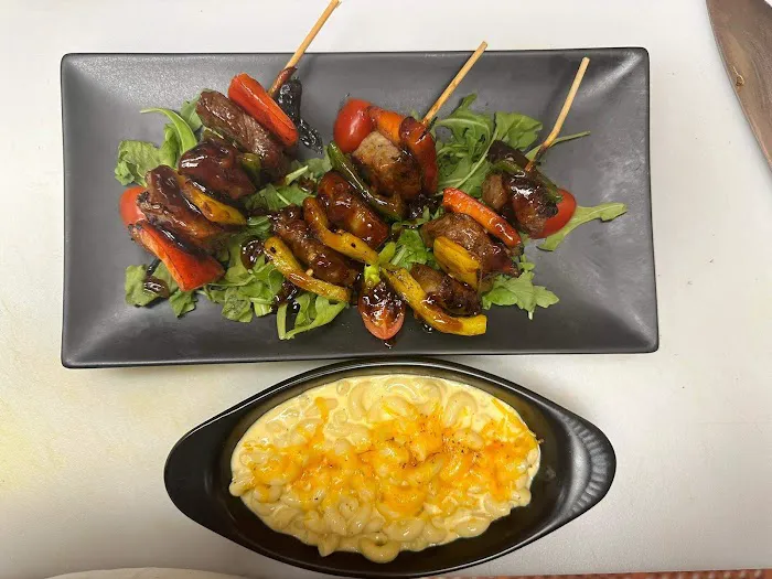 Dream Upscale Lounge Picture 5