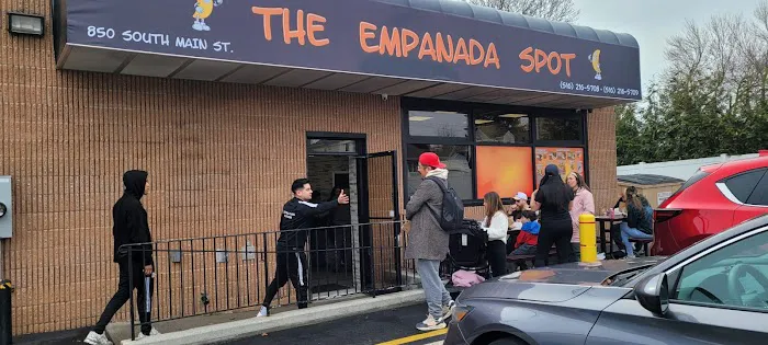The Empanada Spot Picture 6