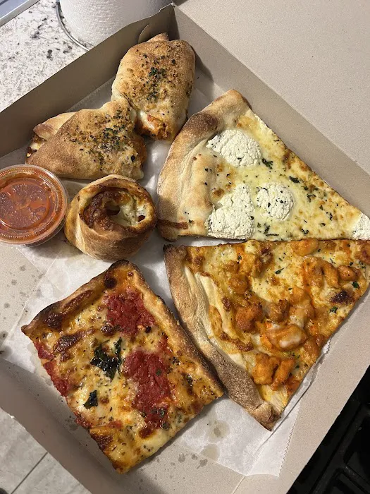 Piazzetta of East Farmingdale Picture 6