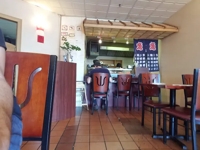 Shinsena Sushi Picture 7