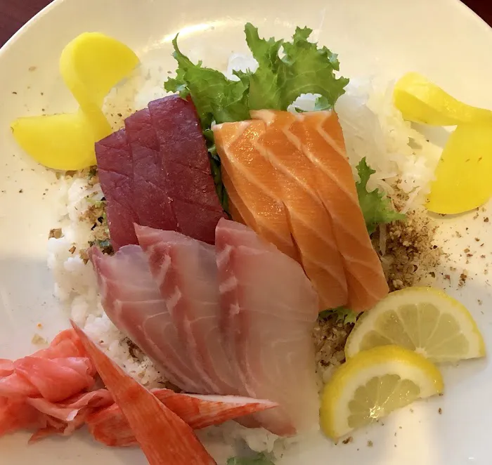 Shinsena Sushi Picture 10