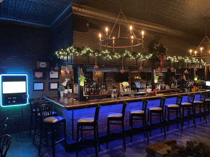 Off The Brook | Bistro & Cocktails Picture 8