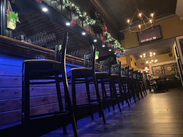 Off The Brook | Bistro & Cocktails Picture 5