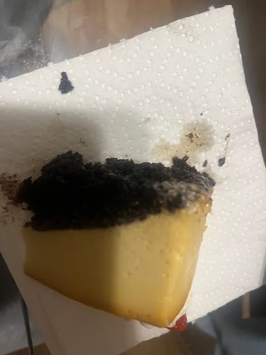 Machichi Bakery & Cafe - Wholesale: Gold Leaf Pastry Shop & Coffee. Picture 7