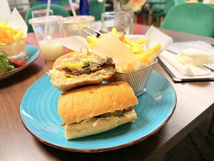 The Vegan Factory Picture 2