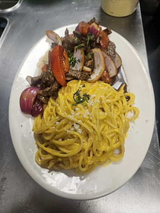 La Skinita Two (Linden) Picture 4