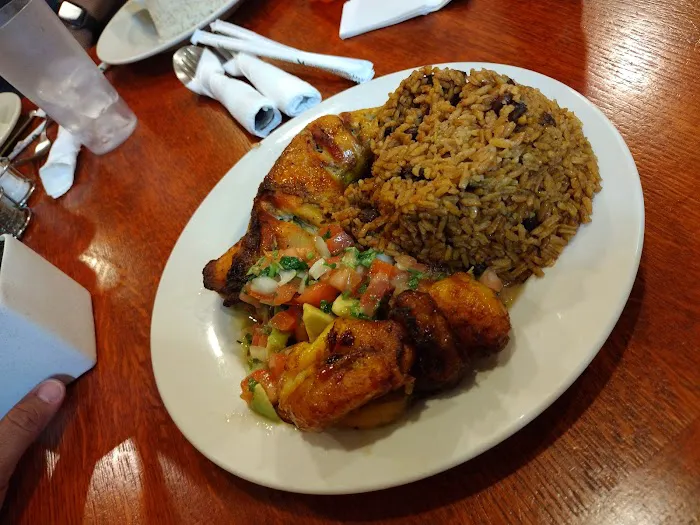 Dominican Food Restaurant Picture 10