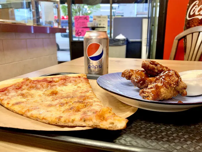 Venice Pizza and Restaurant Picture 9