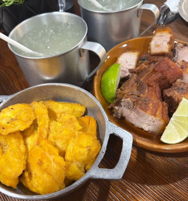 Paila con Leña Restaurant Picture 1