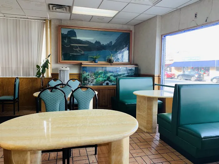 Main Moon Chinese Restaurant Picture 3