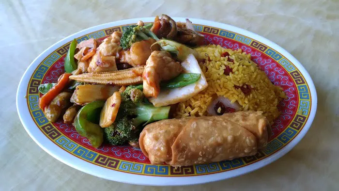 Main Moon Chinese Restaurant Picture 1