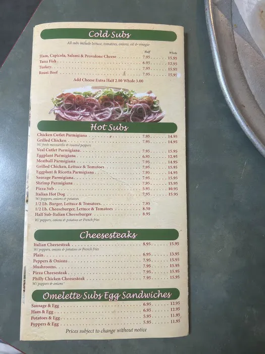 Tucky's Pizza Picture 2