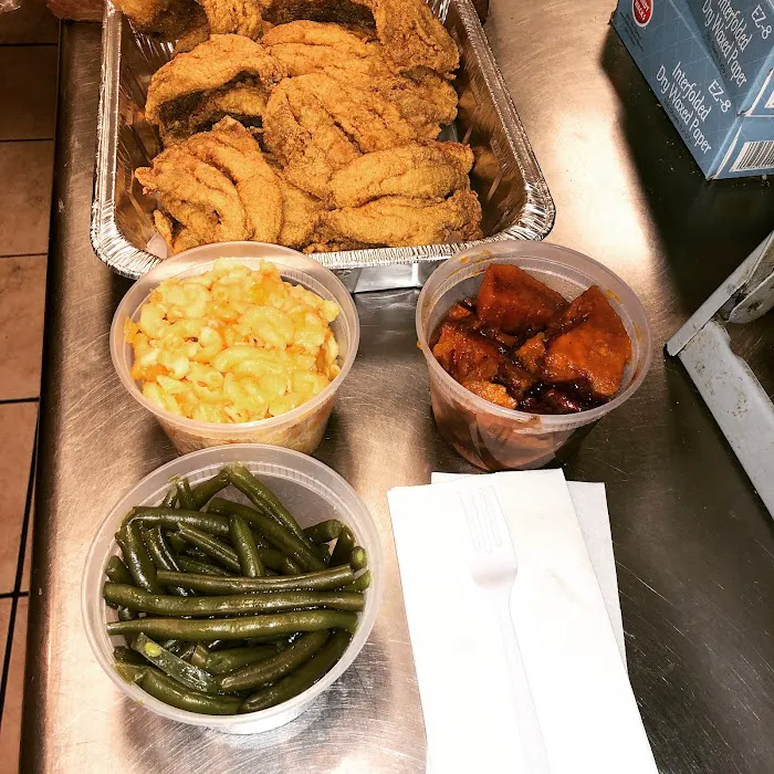 Roys Fish Linden Picture 10