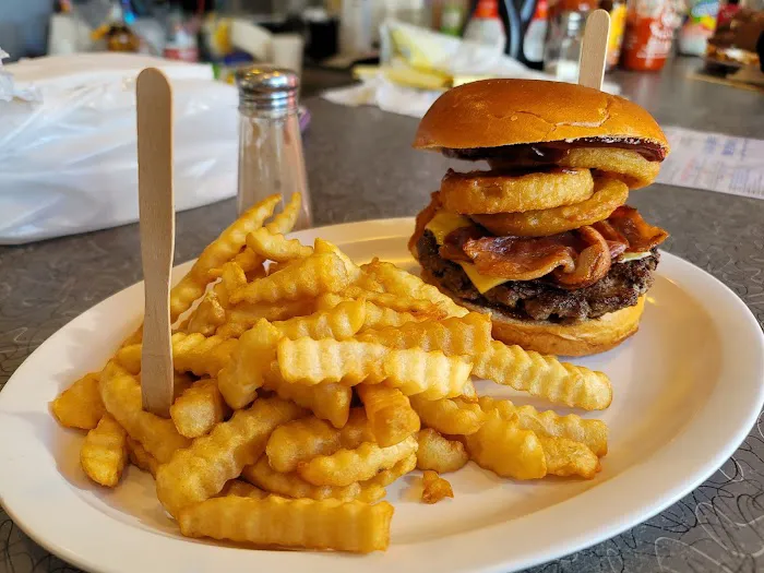 Johnny Prince's Bayway Diner Picture 5