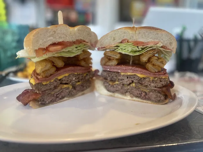 Johnny Prince's Bayway Diner Picture 6