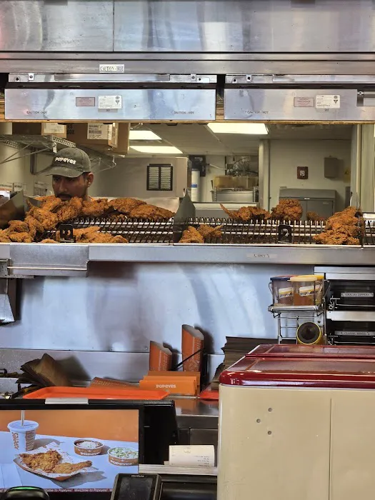 Popeyes Louisiana Kitchen Picture 8