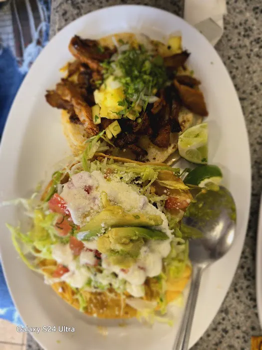 Taco Express Food Store Picture 4