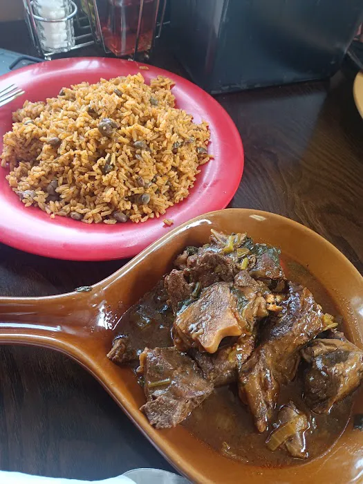 Paila & Leña Picture 3