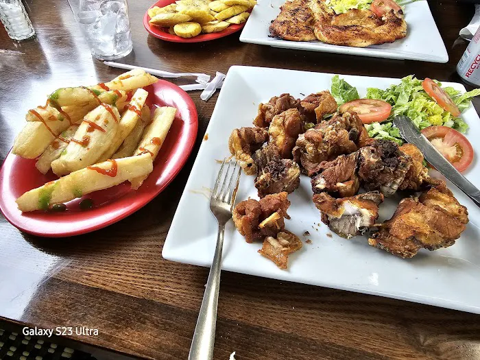 Paila & Leña Picture 5