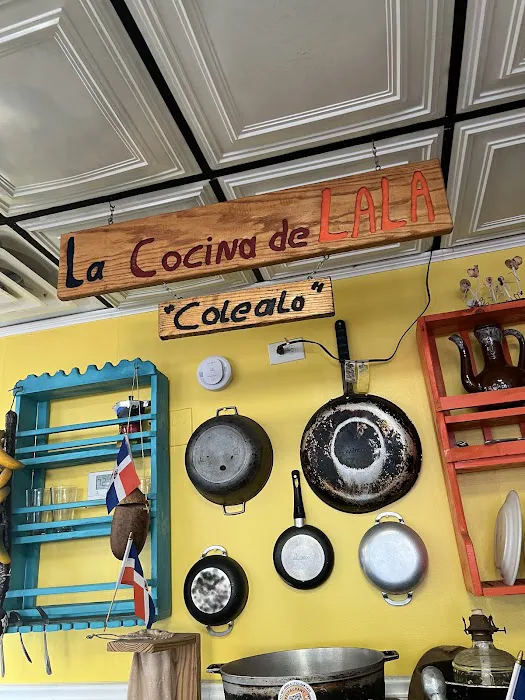 Paila & Leña Picture 1