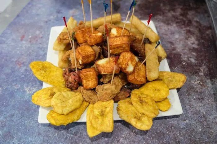 Dominican restaurant Picture 5