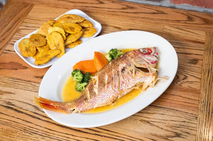 Dominican restaurant Picture 9