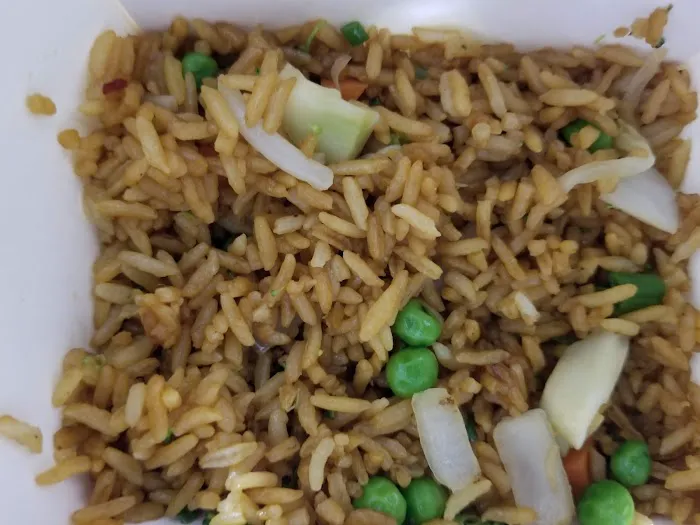 Ling's Chinese Kitchen Picture 7