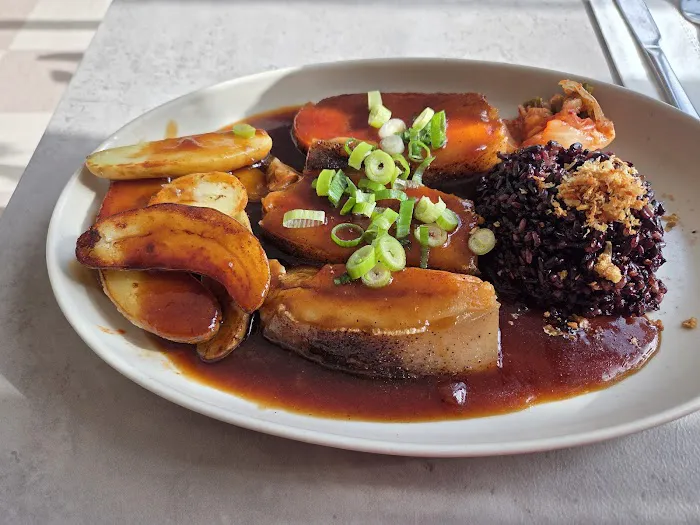 Next Door Provisions Picture 3