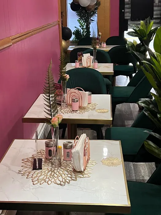 Magdou Delicious Restaurant Picture 8