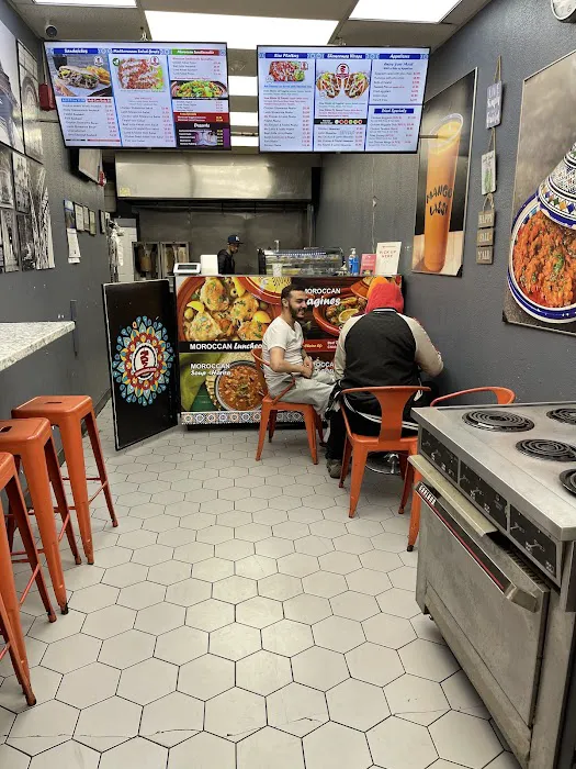 NYC STYLE GYRO Picture 6